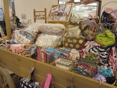 いよいよ明日開催!!春の手仕事展♪第一弾♪♪