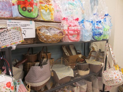 いよいよ明日開催!!春の手仕事展♪第一弾♪♪