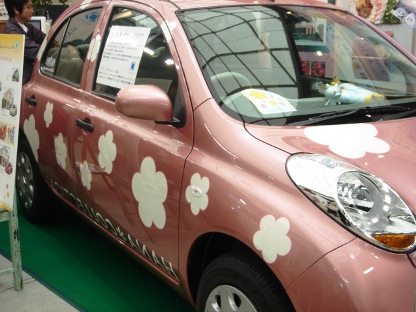 日産マーチ