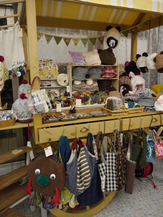 いよいよ明日開催!!!!冬の手仕事展♪