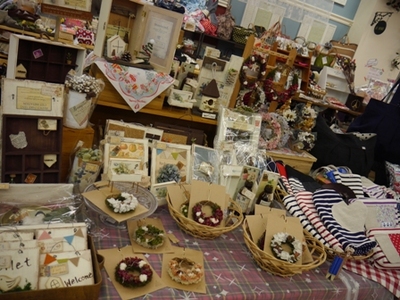 いよいよ明日開催!!!!冬の手仕事展♪