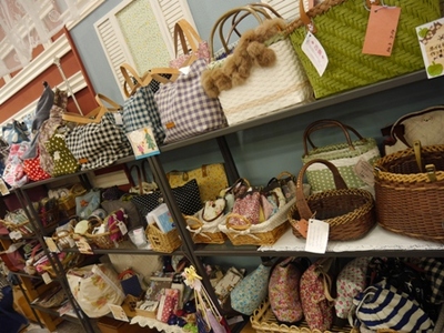 いよいよ明日開催!!!!冬の手仕事展♪