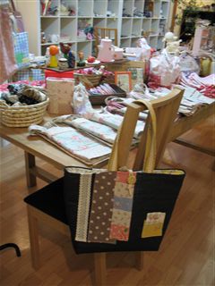 tell me展 明日です(u.u*)
