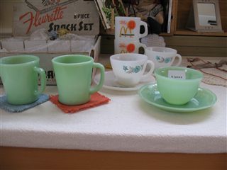 ファイヤーキングのカップと英語でおしゃべりカフェ