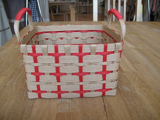 クラフトの入れ物を作ってみませんか?