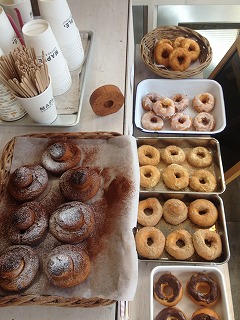 近頃。MAPLE-COFFEE&DONUT-