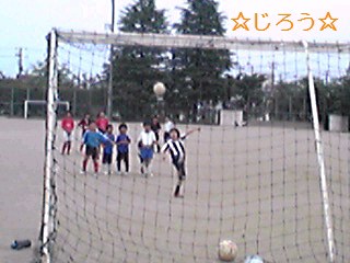ヾ(;´Д`●)ノ ぁゎぁゎ。