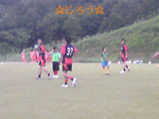 ε=┏( ・_・)┛ お父さんサッカー♪