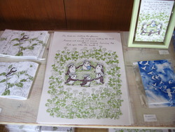 『かぞくのひきだし展 2 』 開催中です♪