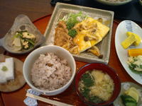 ランチとお茶の店『けんや』さん♪