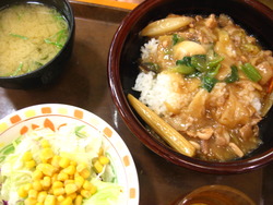 初☆すき家♪