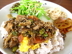 FORMI INO CAFEさんでランチ♪
