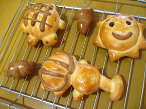 キャラパン作りに挑戦!!