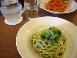 カフェペスカで娘とランチ♪