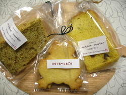 空cafeさんのアンティークマーケットへ♪