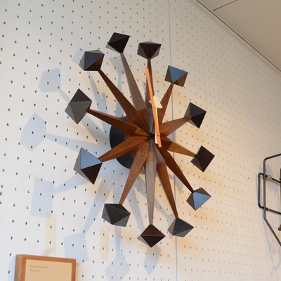 ポリゴンクロック展示しています! ポリゴンクロック展示しています!