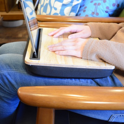 Kチェアでタブレットを使うなら。 Kチェアでタブレットを使うなら。