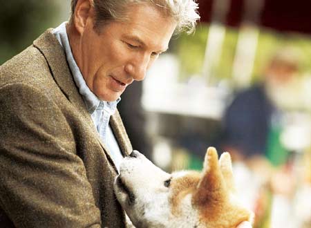 HACHI約束の犬は八月公開です