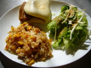 朝ごはん!?